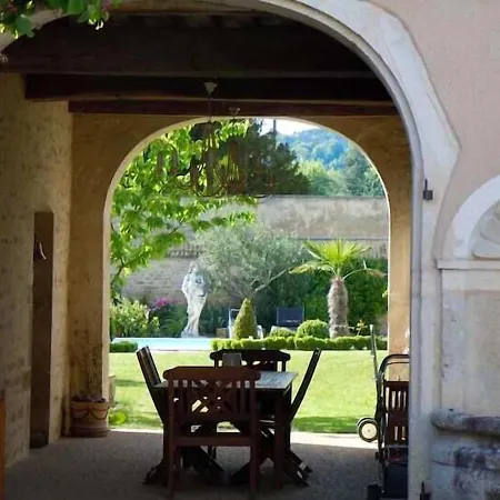 Propriete De 2 Chambres Avec Piscine Partagee Jardin Clos Et Wifi A Beaune *