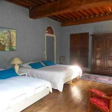 Propriete De 2 Chambres Avec Piscine Partagee Jardin Clos Et Wifi A Beaune Holiday home *