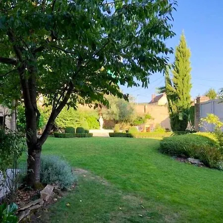 Propriete De 2 Chambres Avec Piscine Partagee Jardin Clos Et Wifi A Beaune Holiday home Beaune (Cote d'Or)